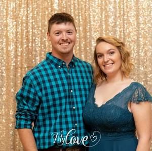 Meet your Posher, Mackie